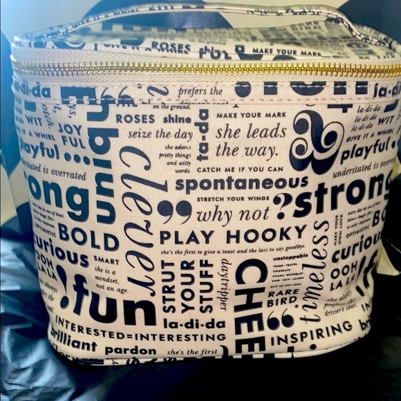 kate spade Other - Rare “What Do You Say” Kate Spade ♠️ Lunch 🥗 Tote